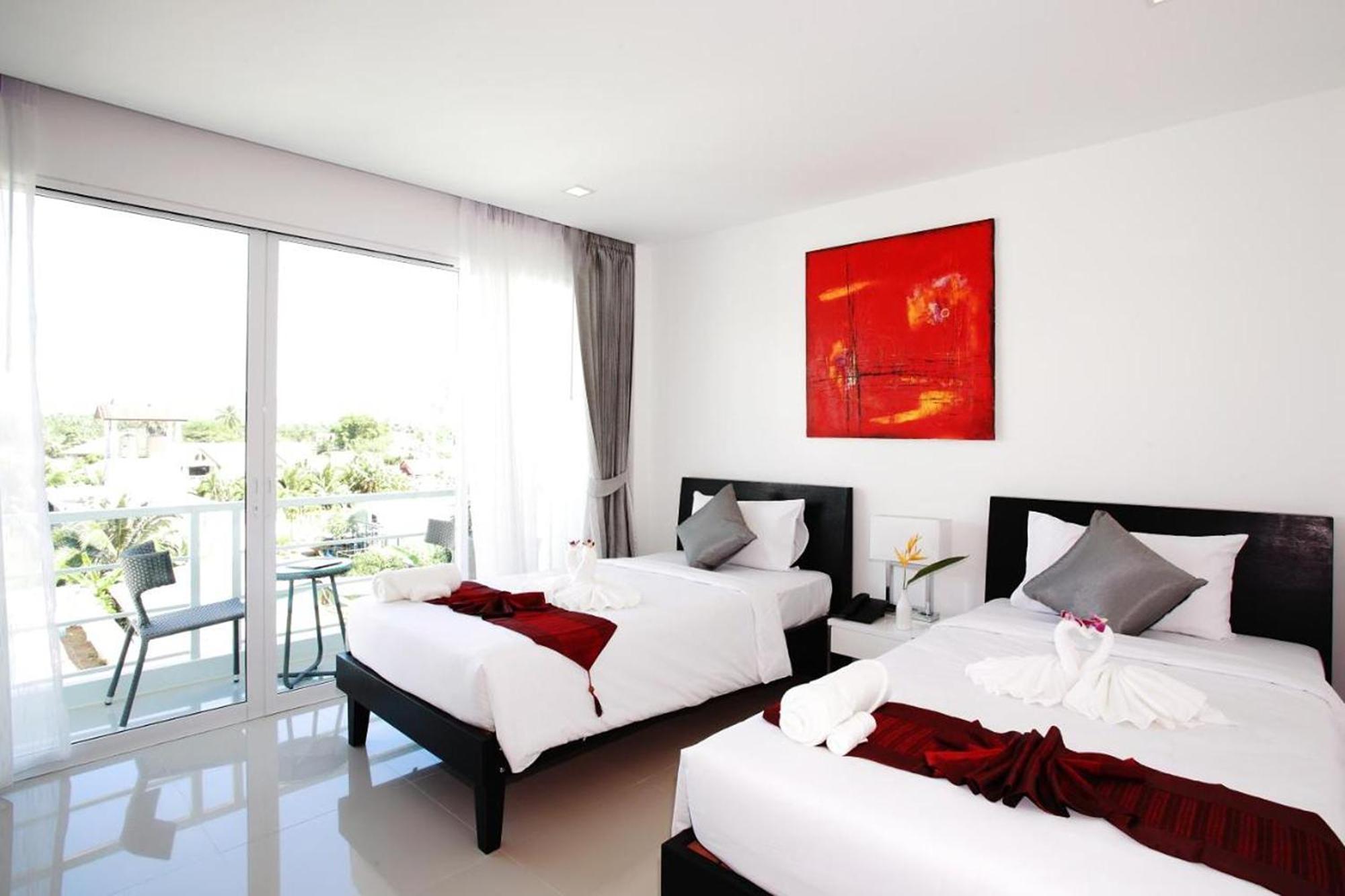 One World One Home Naiharn Hotel Rawai Exterior photo